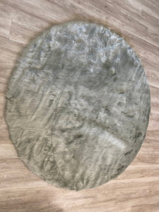 Ghena Faux Sheepskin Grey Area Rug 5' round