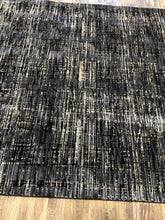 Load image into Gallery viewer, 5'3" x 8' Geometric Indoor Rug
