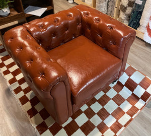 Carolyon Faux Leather Chesterfield Chair