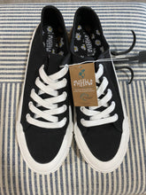 Load image into Gallery viewer, Women&#39;s size 11 Mad Love Black Canvas Sneakers Fran NEW
