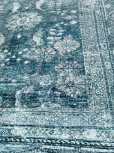 Load image into Gallery viewer, 8&#39;6&quot; x 11&#39;6&quot; Magnolia Home By Joanna Gaines X Loloi Banks Machine Washable Blue / Lagoon Area Rug