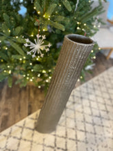 Load image into Gallery viewer, Jennalyn Aluminum Metal Slim Flat Tall Floor Cone Decorative Brass Vase with Textured Ridges