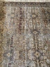 Load image into Gallery viewer, 7&#39;6&quot; X 9&#39;6&quot; Layla Oriental Rug Olive/Charcoal