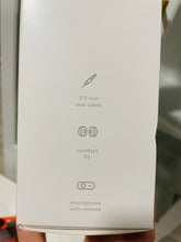 Load image into Gallery viewer, Heyday Wired Headphones