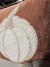 Load image into Gallery viewer, Fall Decorative Pillow Set