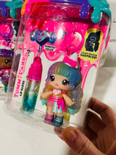 Load image into Gallery viewer, Set of 2 Yummiland Lip Gloss Dolls: Mystery  Color Change - Stephie &amp; Carly