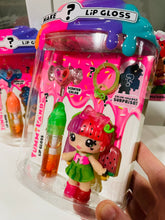 Load image into Gallery viewer, Set of 2 Yummiland Lip Gloss Dolls: Mystery Color Change - Poppy &amp; Gwen