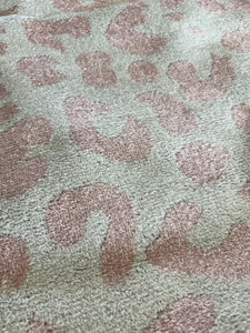 9' x 12' Baby Pink Coraline Leopard Printed Area Rug