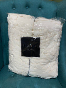 Guillaume Home Rushed Faux Fur 60" x 70" Throw - IVORY