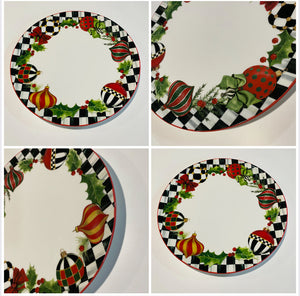 MacKenzie-Childs Deck the Halls Dinner Plates (Set of 4)