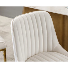 Load image into Gallery viewer, Junias Dining Chairs (Set of 4)