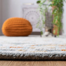 Load image into Gallery viewer, 9' x 12' Muhtar Hand Tufted Wool/Cotton Floral Rug in Ivory/Grey