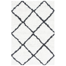 Load image into Gallery viewer, 8&#39; x 10&#39; Power Geometric Shag Ivory/Black Area Rug