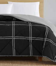 Load image into Gallery viewer, QUEEN Simmons Down Alternative Blanket and Queen Sheet Set