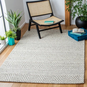 5' x 8' Stalybridge Geometric Beige/Light Grey Area Rug