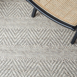 5' x 8' Stalybridge Geometric Beige/Light Grey Area Rug