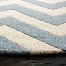 Load image into Gallery viewer, Teresita 2&#39;3&quot; x 5 &#39; Chevron Hand-Tufted Wool Blue/Ivory Area Rug