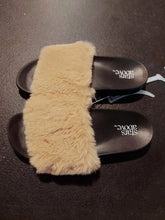Load image into Gallery viewer, Women&#39;s Annika Single Band Fur Slide Slippers